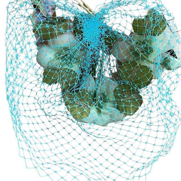 Elegant Blue Floral Veil Hat - Picture 6 of 6